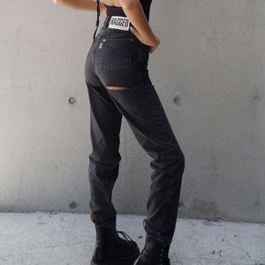 RAGGED DENIM BLACK Straight Leg Jeans